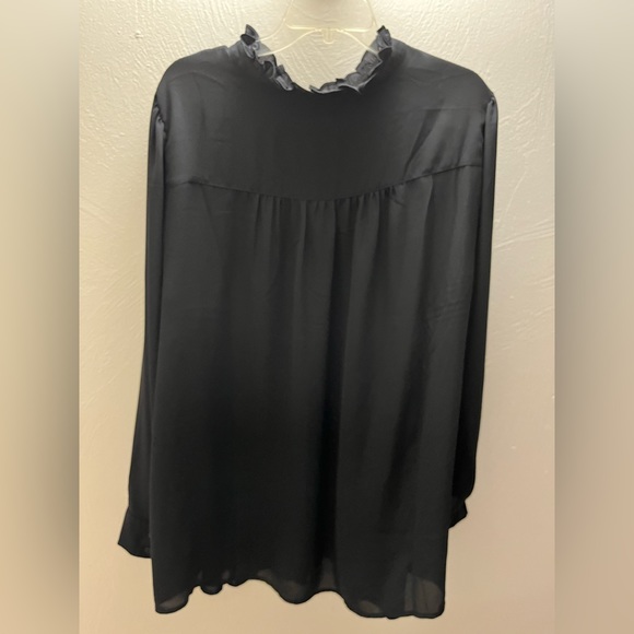 NWOT Torrid Sheet Black Blouse with ruffled neckline. - Picture 4 of 7